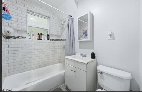 328 John Street Elizabeth NJ 07202