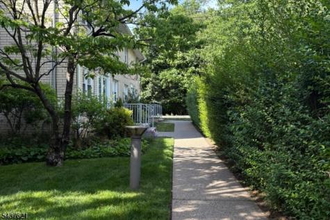 470 Valley Road Montclair NJ 07043