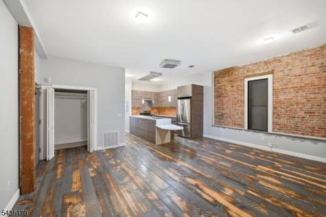 180 Spring Street Newton NJ 07860
