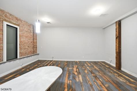 180 Spring Street Newton NJ 07860