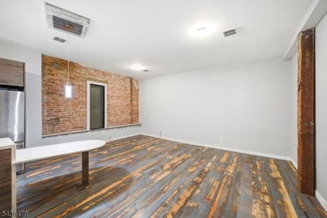 180 Spring Street Newton NJ 07860