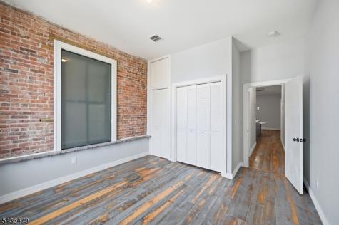 180 Spring Street Newton NJ 07860