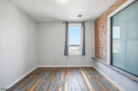 180 Spring Street Newton NJ 07860