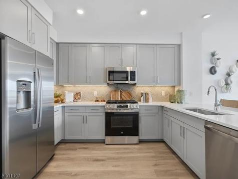 2000 Schindler South Amboy NJ 08879