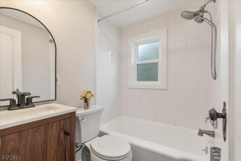 609 Willow Avenue Garwood NJ 07027