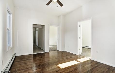 287 Sanford Street East Orange NJ 07018
