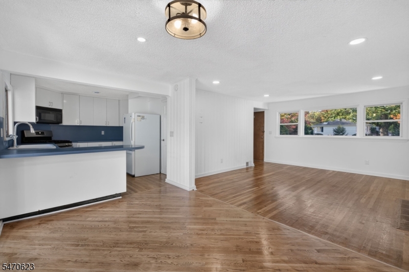 28 Fieldstone Drive Springfield NJ 07081