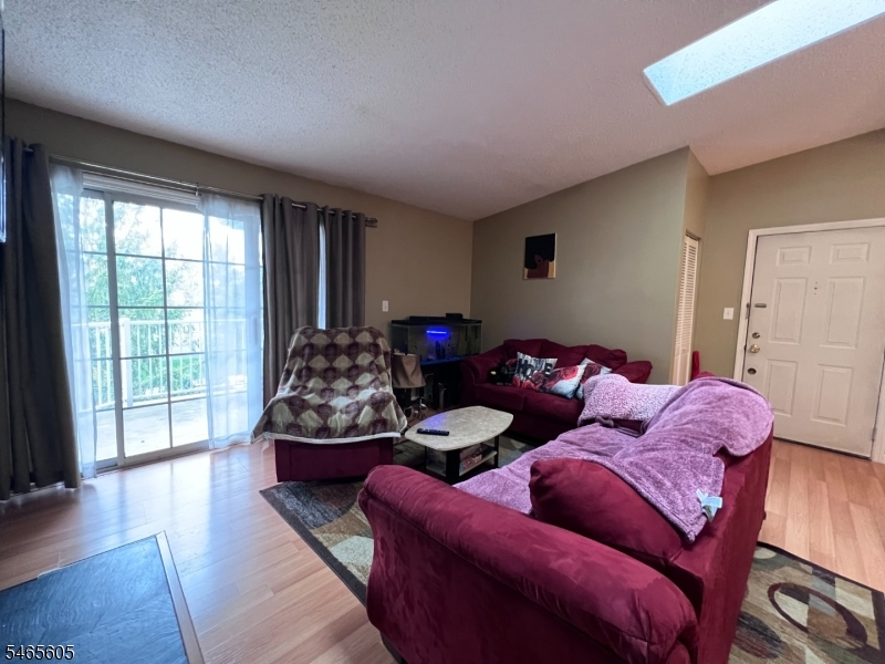87 Rachel Court Franklin NJ 08823