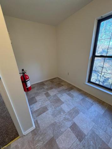 181 Long Hill Little Falls NJ 07424