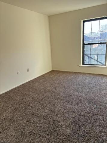 181 Long Hill Little Falls NJ 07424