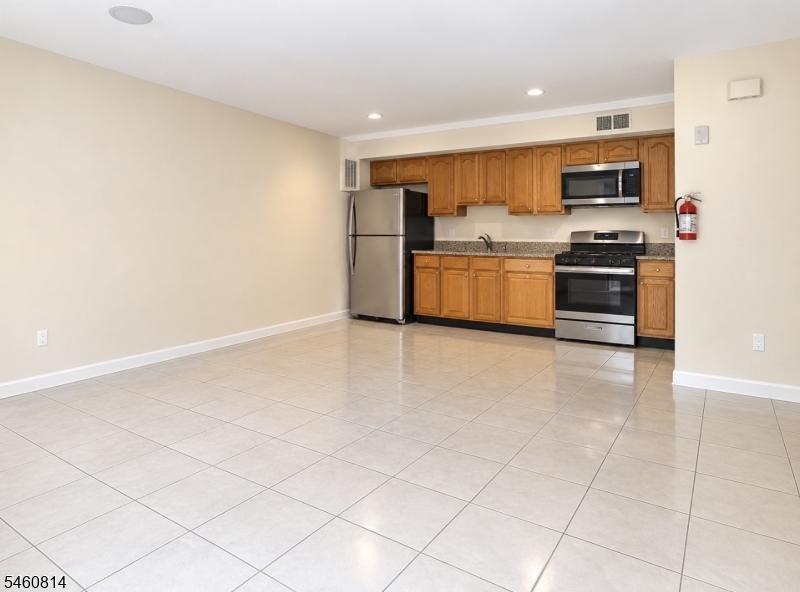299 S 19th Street Newark NJ 07103