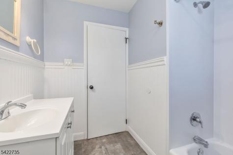 319 South Avenue Garwood NJ 07027