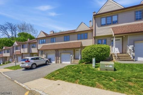 11 Deer Hill Court Boonton NJ 07005