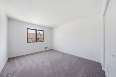 11 Deer Hill Court Boonton NJ 07005