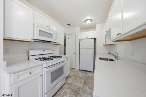 11 Deer Hill Court Boonton NJ 07005