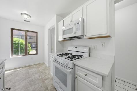 11 Deer Hill Court Boonton NJ 07005