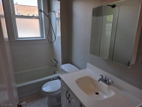 22 Seymour Street Montclair NJ 07042