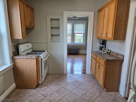 22 Seymour Street Montclair NJ 07042