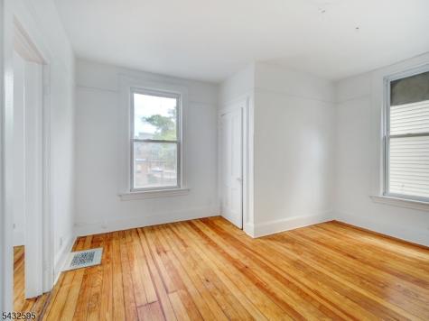 444 N Broad Street Elizabeth NJ 07208