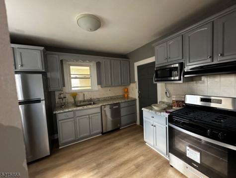 46 Elmwood Avenue Montclair NJ 07042