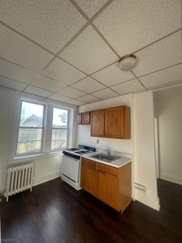 355 Lincoln Avenue Cliffside Park NJ 07010