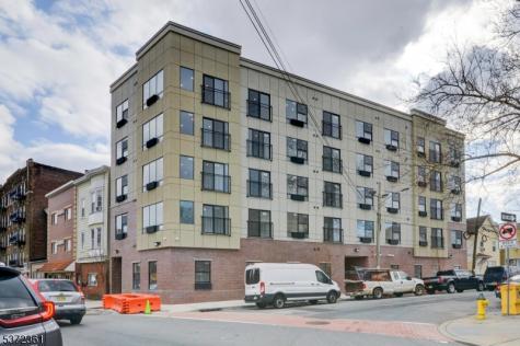 502 Market Street Newark NJ 07105