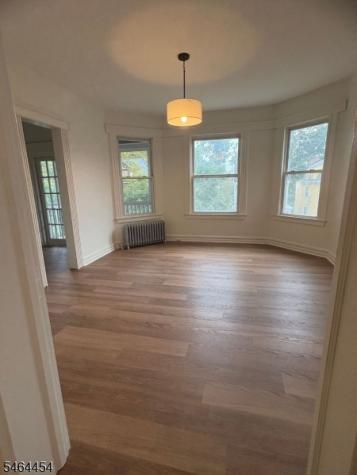 194 Hillside Avenue Glen Ridge Boro NJ 07028