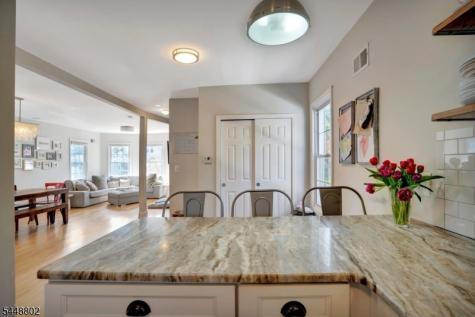 37 Brookfield Road Montclair NJ 07043