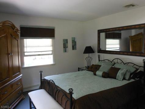 206 Ryerson Road Lincoln Park NJ 07035