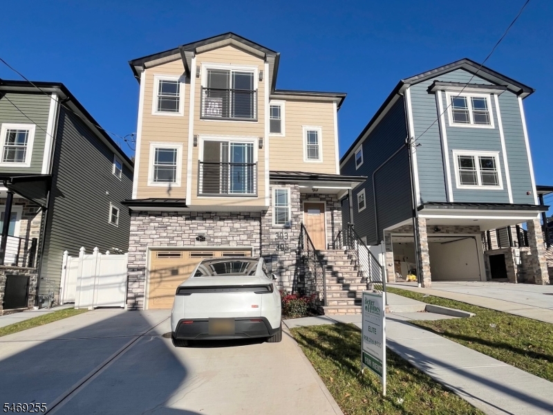 303 Chilton Street Elizabeth NJ 07208