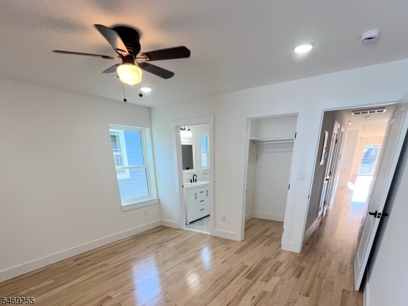 303 Chilton Street Elizabeth NJ 07208