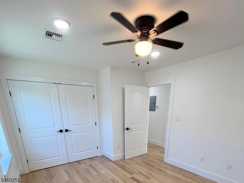 303 Chilton Street Elizabeth NJ 07208