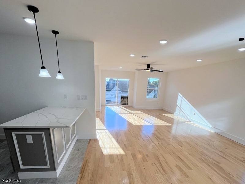 303 Chilton Street Elizabeth NJ 07208
