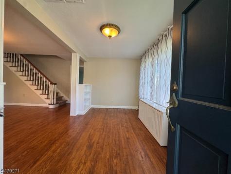 95 Hillside Avenue Livingston NJ 07039
