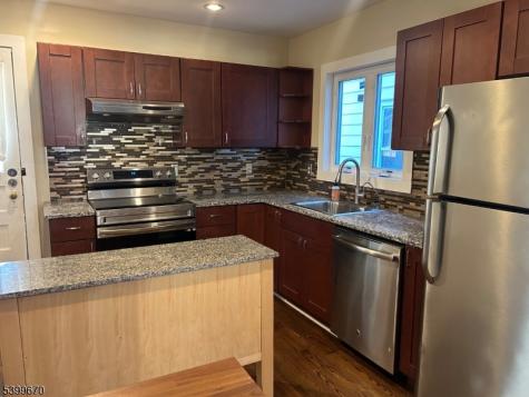 417 Valley Road Montclair NJ 07043