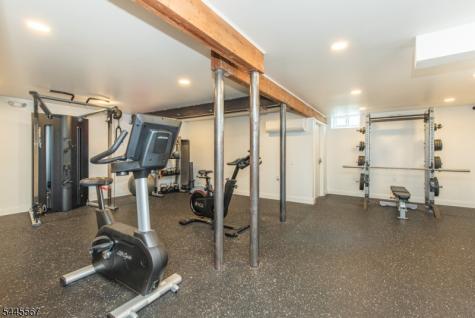370 Claremont Avenue Montclair NJ 07042