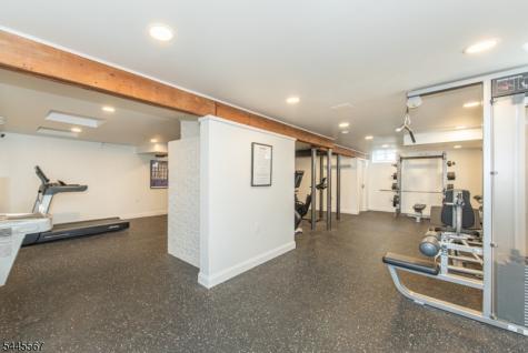 370 Claremont Avenue Montclair NJ 07042