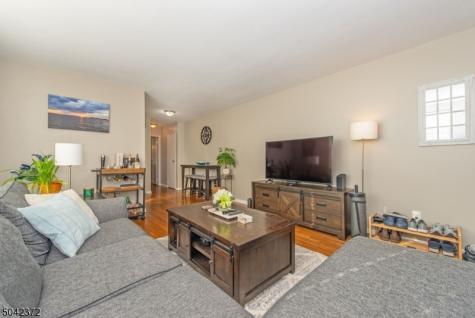 370 Claremont Avenue Montclair NJ 07042