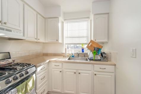 370 Claremont Avenue Montclair NJ 07042