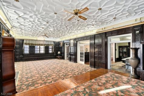 229 Ballantine Parkway Newark NJ 07104