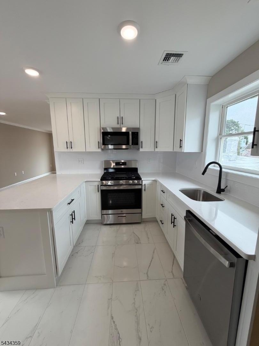 840 Martin Street Elizabeth NJ 07201