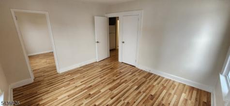 102 Beaumont Place Newark NJ 07104