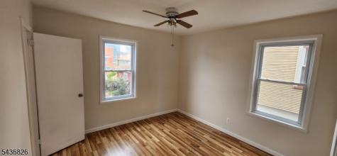 102 Beaumont Place Newark NJ 07104
