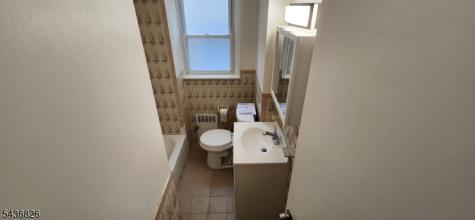 102 Beaumont Place Newark NJ 07104