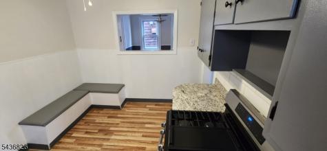 102 Beaumont Place Newark NJ 07104