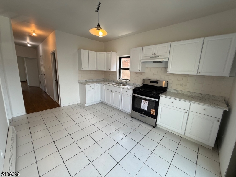 88 Garrison Street Newark NJ 07105