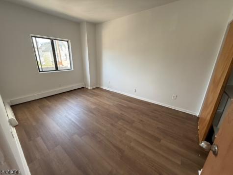 88 Garrison Street Newark NJ 07105