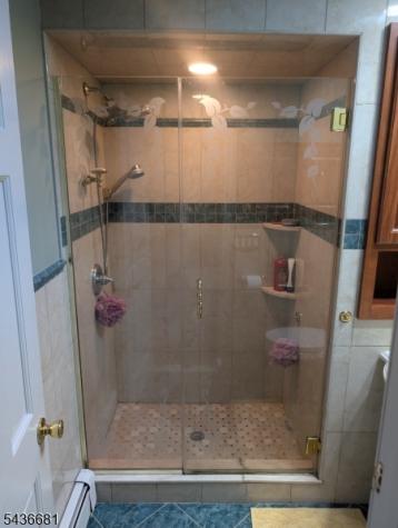 178 E Lindsley Road Cedar Grove NJ 07009