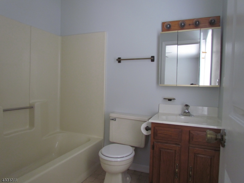 112 S 12th Avenue Manville NJ 08835