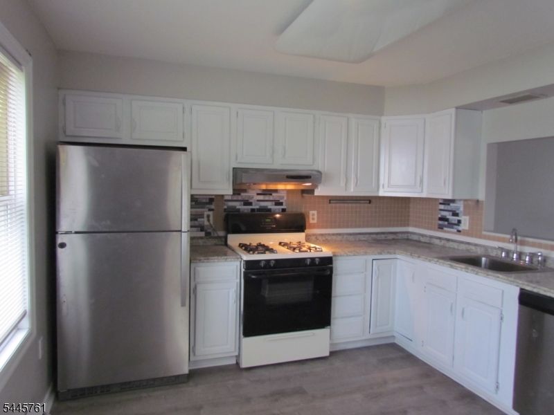 112 S 12th Avenue Manville NJ 08835